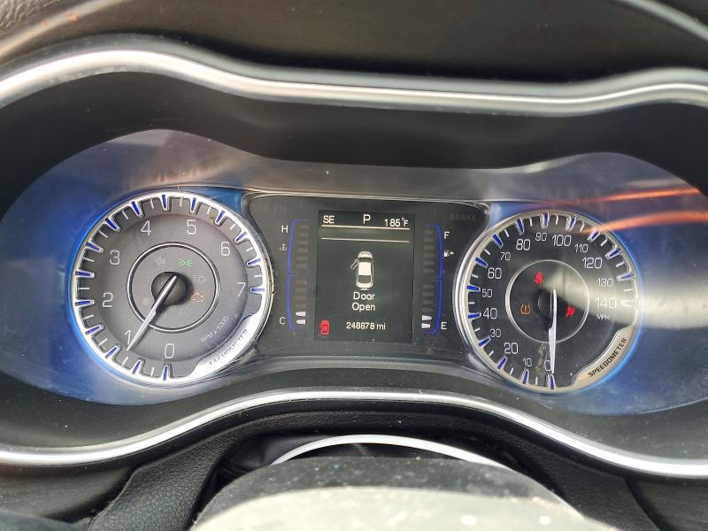 1C3CCCAB0FN574300 2015 CHRYSLER 200 photo no. 9