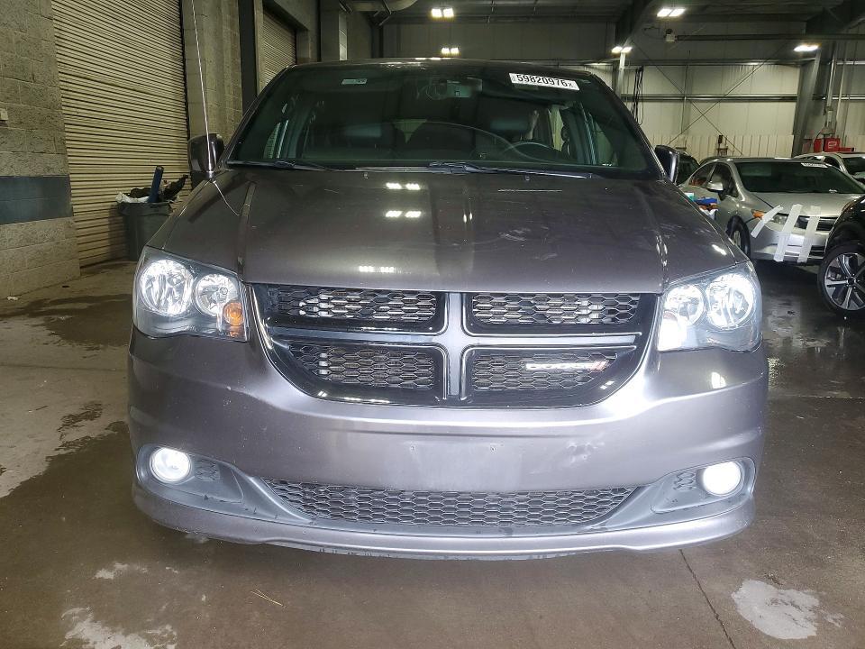 2015 DODGE GRAND CARAVAN SXT — Фото 5 из 12