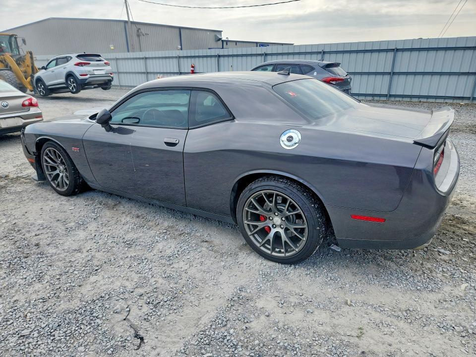 2C3CDZDJ1FH910483 2015 DODGE CHALLENGER photo no. 2
