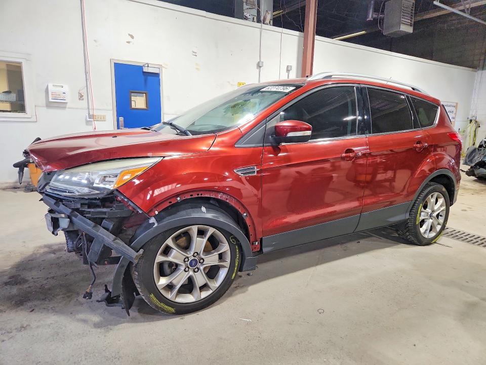 1FMCU9J90FUB62422 2015 FORD ESCAPE photo no. 1