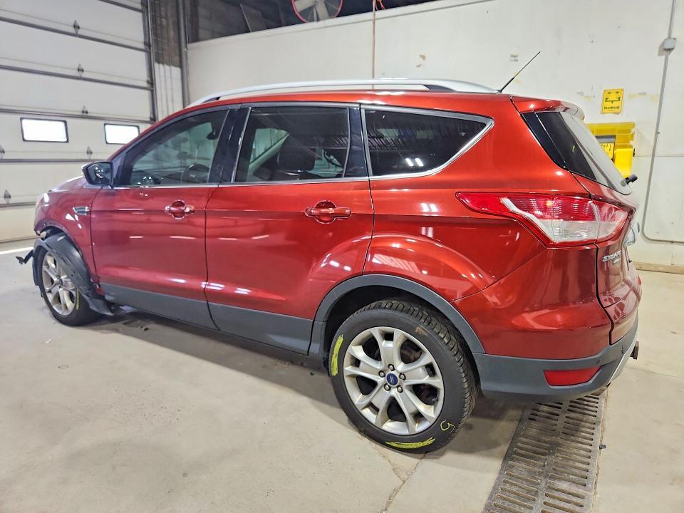 1FMCU9J90FUB62422 2015 FORD ESCAPE photo no. 2