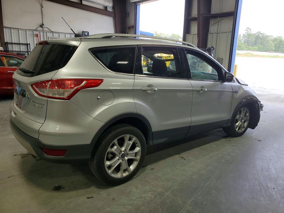 2015 FORD ESCAPE TITANIUM — Фото 3 из 13