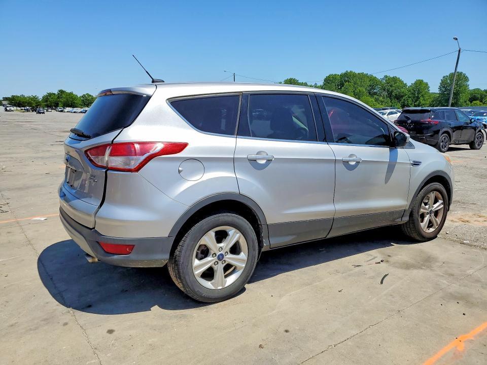 2015 FORD ESCAPE SE — Фото 3 из 13