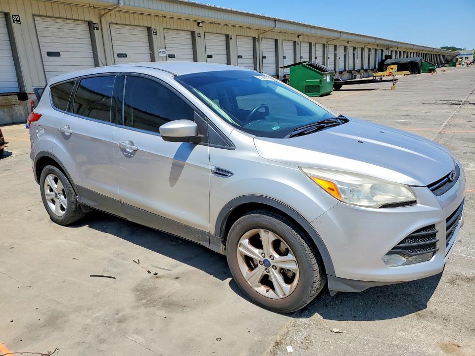 2015 FORD ESCAPE SE — Фото 4 из 13