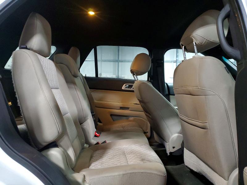 2015 FORD EXPLORER XLT — Фото 11 из 13