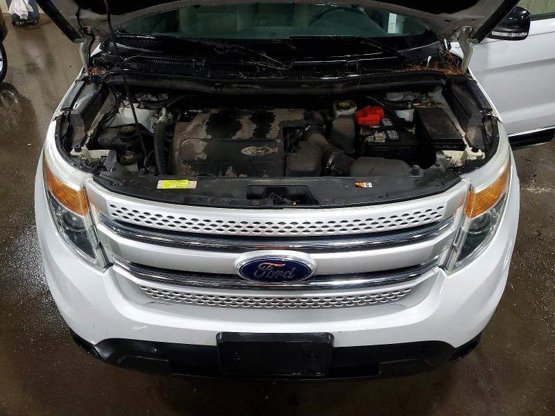 2015 FORD EXPLORER XLT — Фото 12 из 13