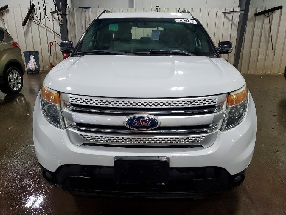 2015 FORD EXPLORER XLT — Фото 5 из 13