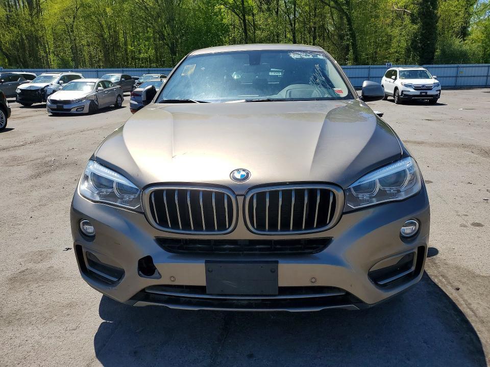 2017 BMW X6 XDRIVE35I — Фото 5 из 13
