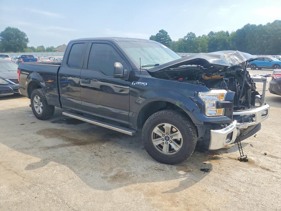 1FTEX1C82FKE20834 2015 FORD F150 photo no. 4