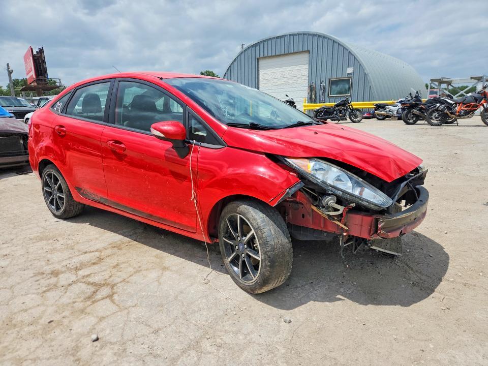 2015 FORD FIESTA SE — Фото 4 из 12