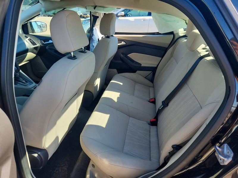 1FADP3F26FL361852 2015 FORD FOCUS photo no. 10