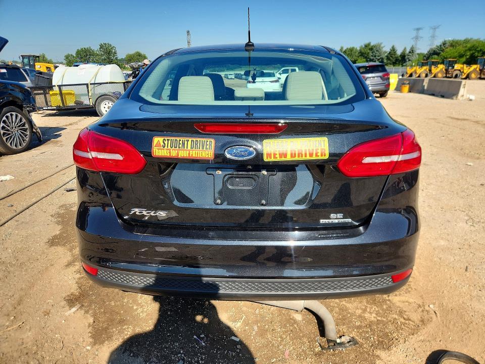 1FADP3F26FL361852 2015 FORD FOCUS photo no. 6