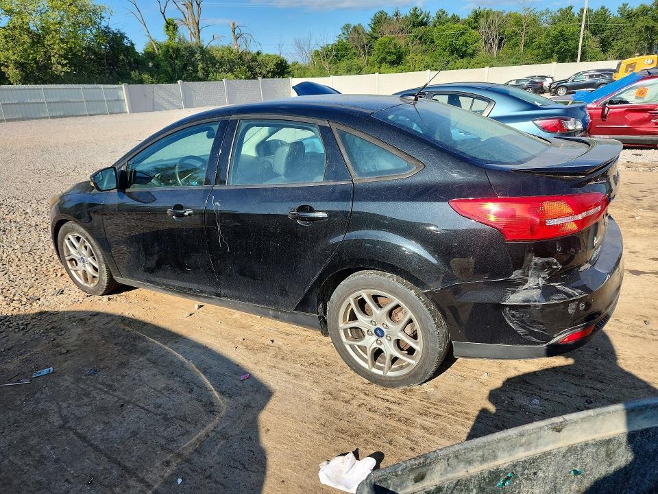 2015 FORD FOCUS SE — Фото 2 из 12