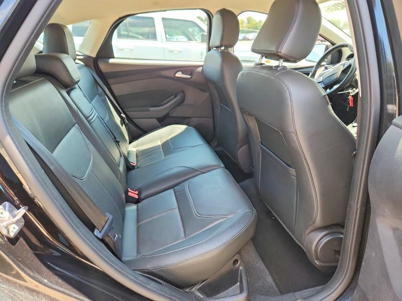 1FADP3K27FL238986 2015 FORD FOCUS photo no. 10