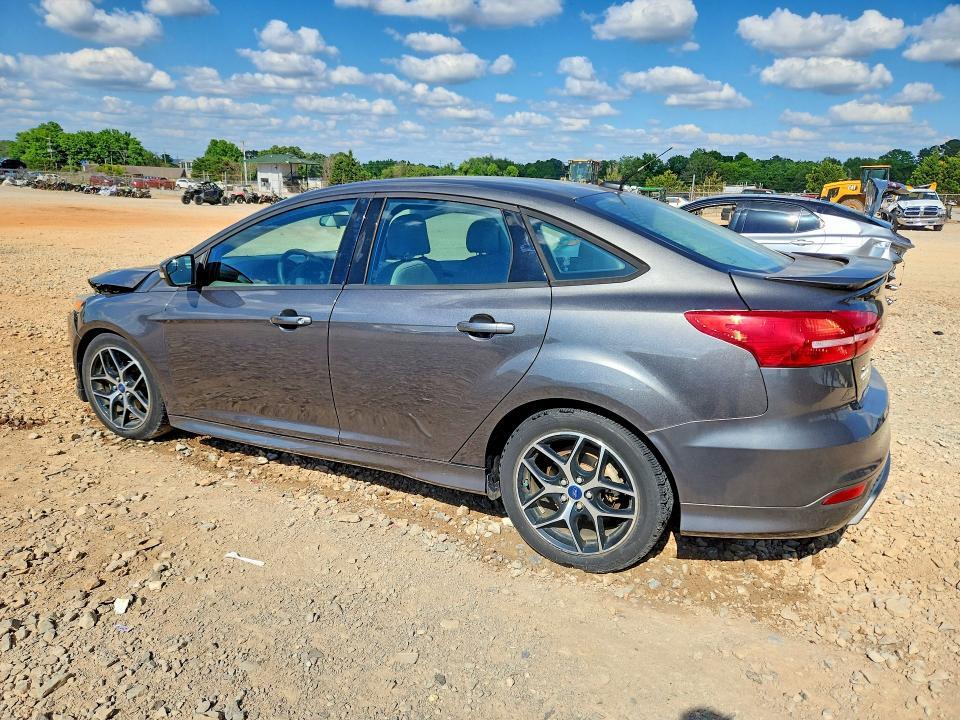 1FADP3F28FL285681 2015 FORD FOCUS photo no. 2