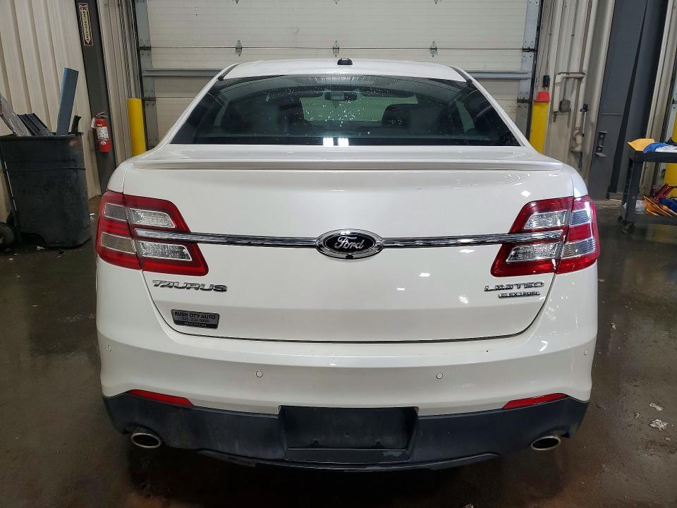 2015 FORD TAURUS LIMITED — Фото 6 из 12