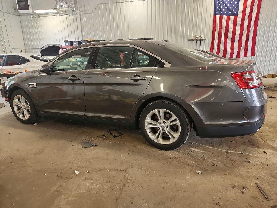 2015 FORD TAURUS SEL — Фото 2 из 12