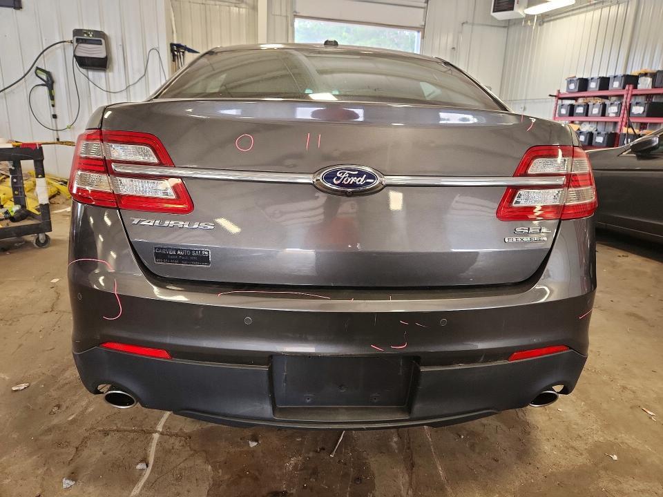 2015 FORD TAURUS SEL — Фото 6 из 12