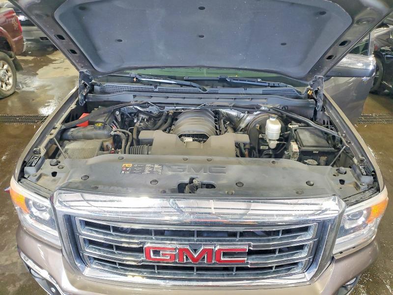 2015 GMC SIERRA K1500 SLT — Фото 11 из 12