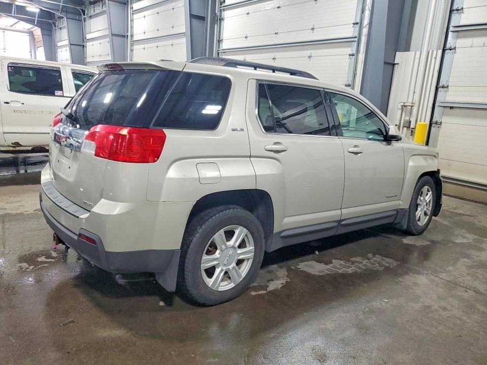 2015 GMC TERRAIN SLE — Фото 3 из 13