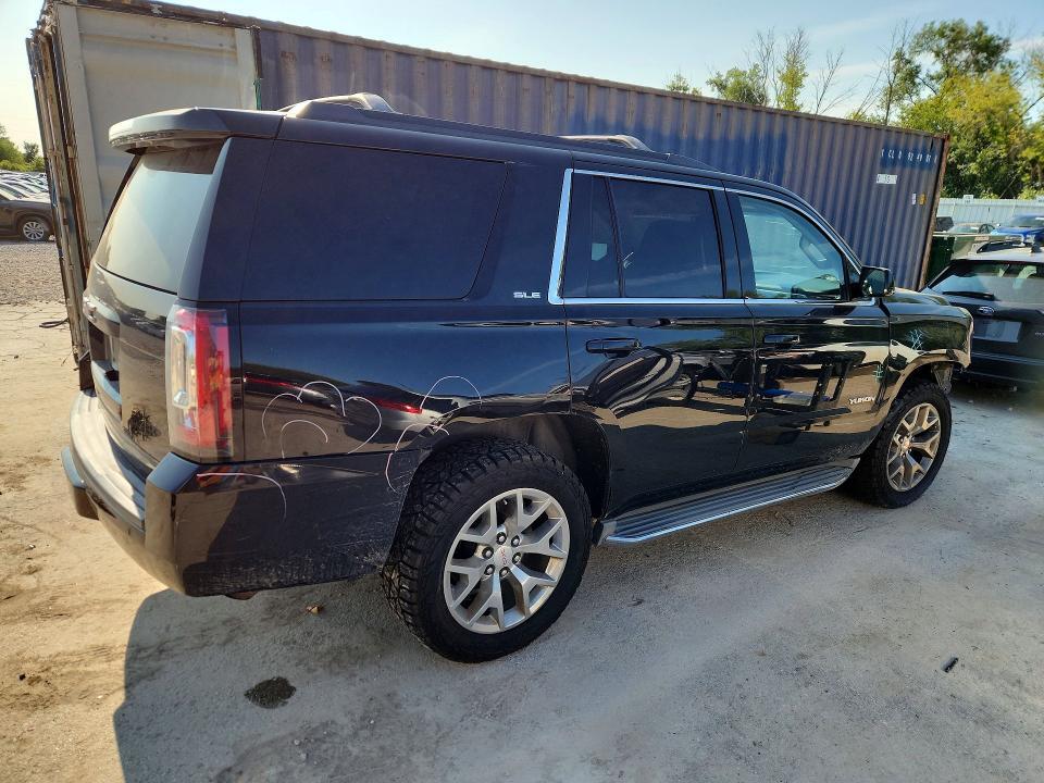 2015 GMC YUKON SLE — Фото 3 из 14