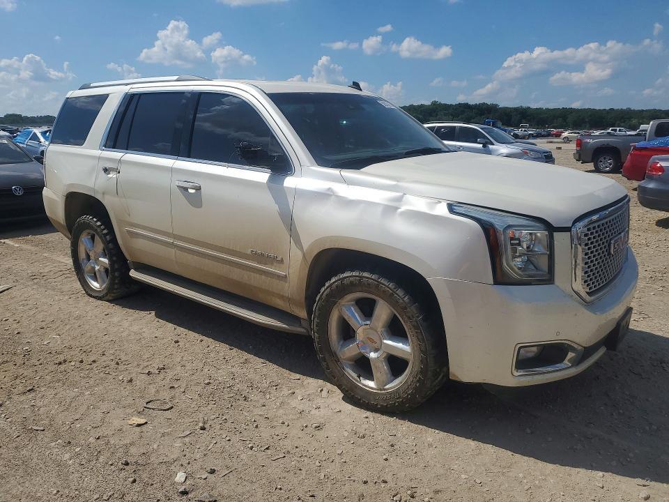 2015 GMC YUKON DENALI — Фото 4 из 13