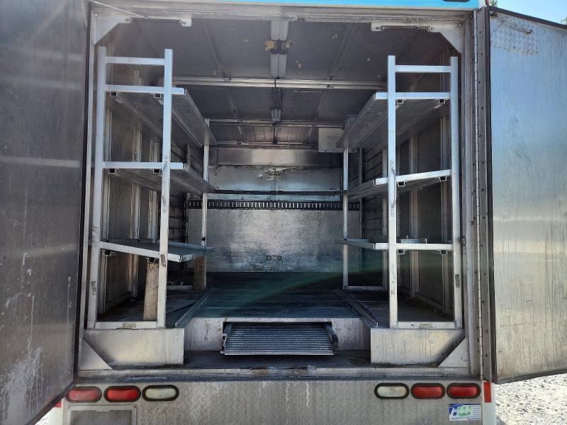 2015 HINO 195 BOX TRUCK — Фото 10 из 13