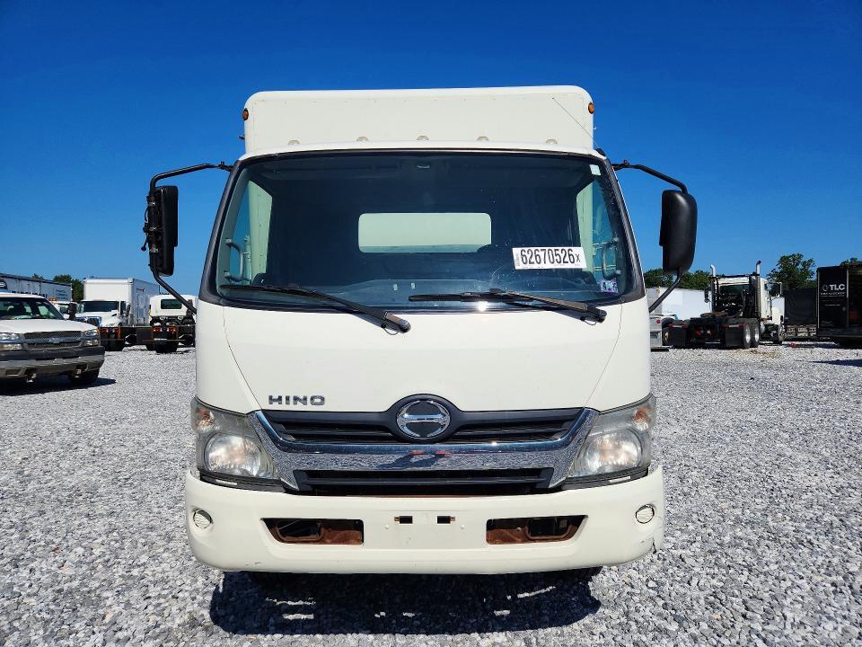 2015 HINO 195 BOX TRUCK — Фото 5 из 13