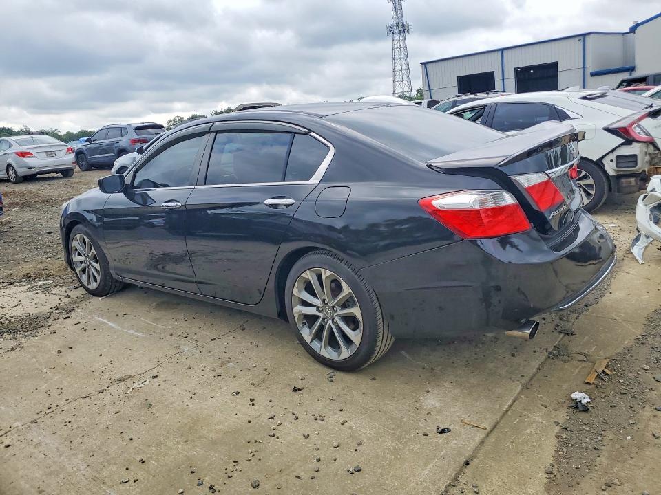 2015 HONDA ACCORD SPORT — Фото 2 из 12
