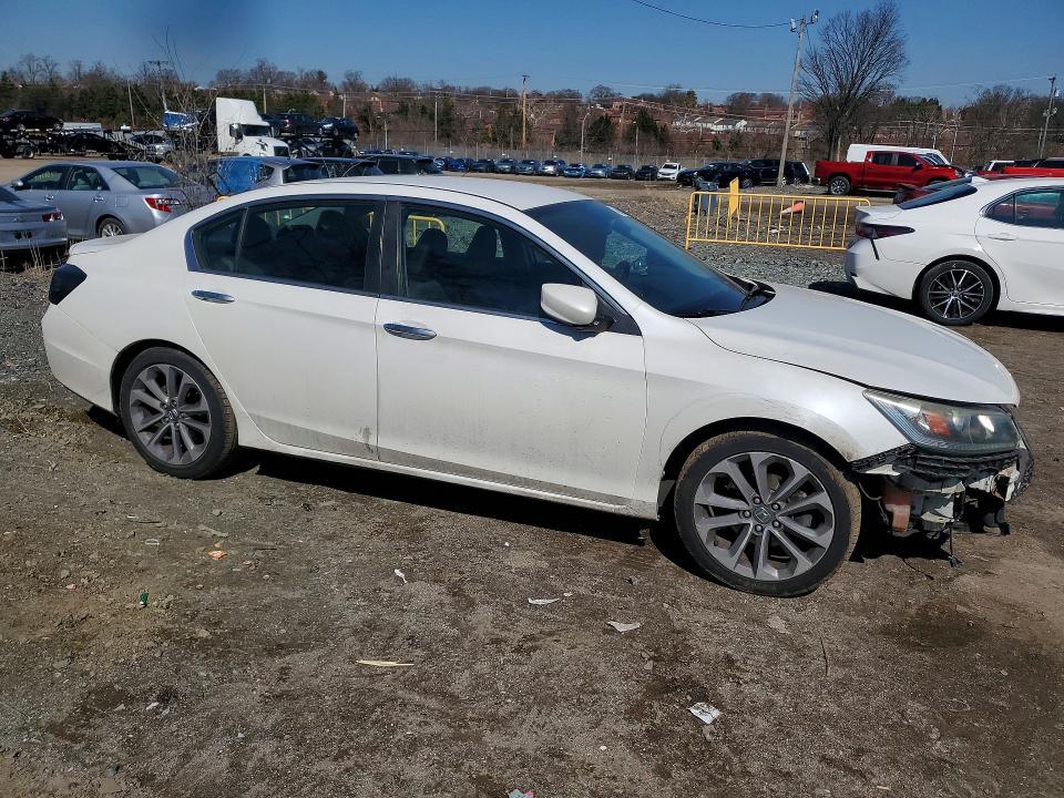 1HGCR2F50FA254944 2015 HONDA ACCORD photo no. 4