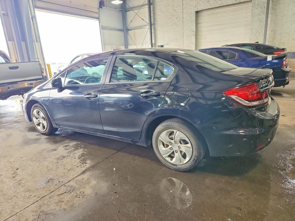 2015 HONDA CIVIC LX — Фото 2 из 12