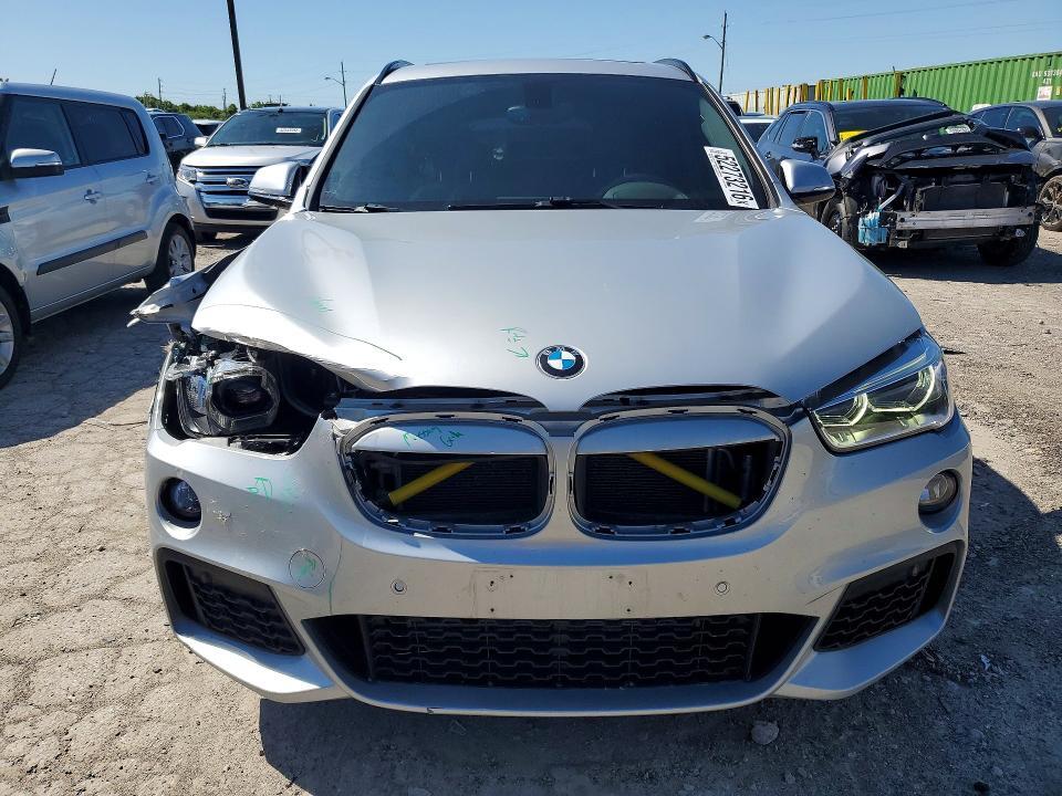 2017 BMW X1 XDRIVE28I — Фото 5 из 13