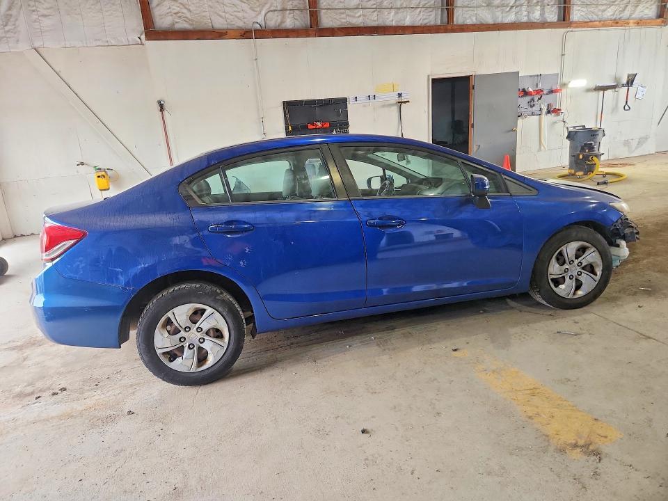 2015 HONDA CIVIC LX — Фото 3 из 12