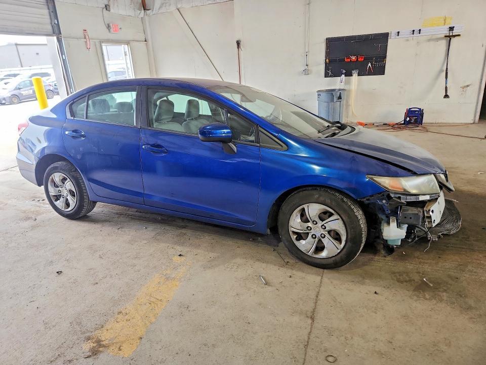 2015 HONDA CIVIC LX — Фото 4 из 12