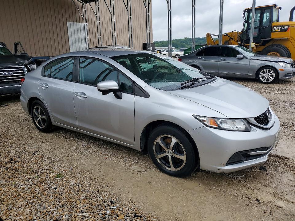 2015 HONDA CIVIC SE — Фото 4 из 12