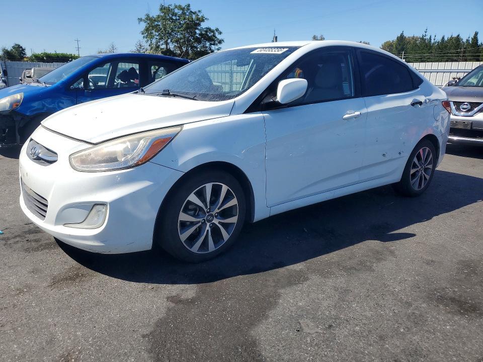 KMHCU4AE0FU923966 2015 HYUNDAI ACCENT photo no. 1