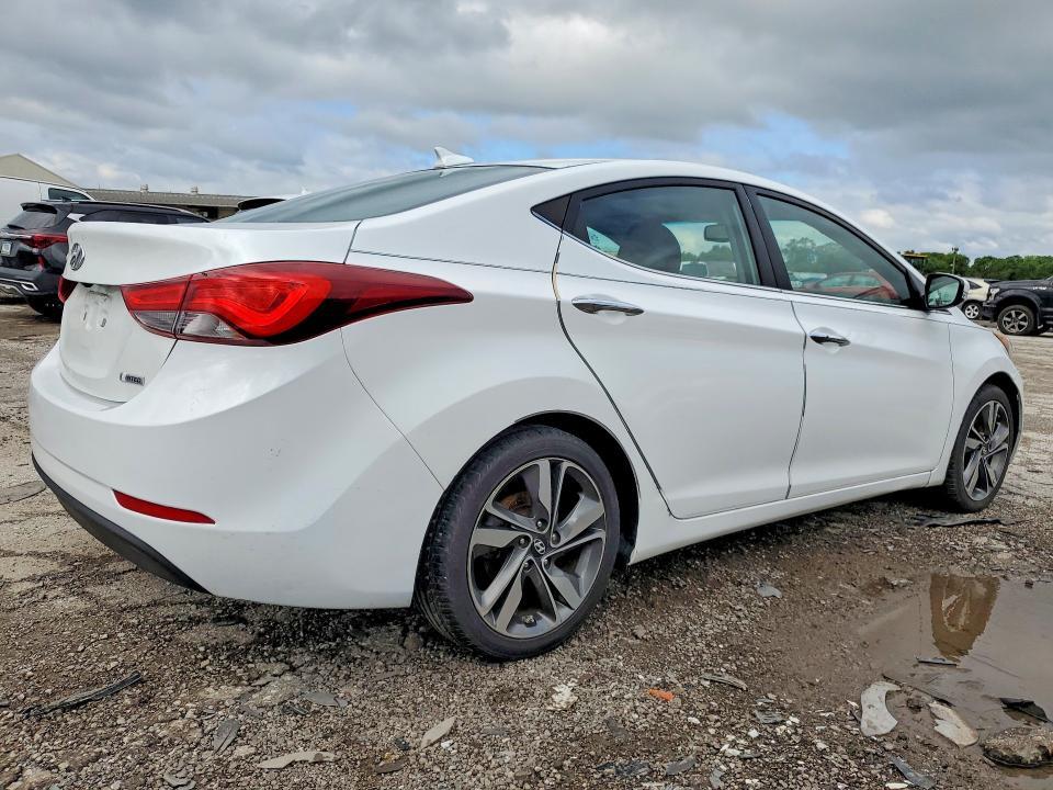 5NPDH4AE3FH613396 2015 HYUNDAI ELANTRA photo no. 3