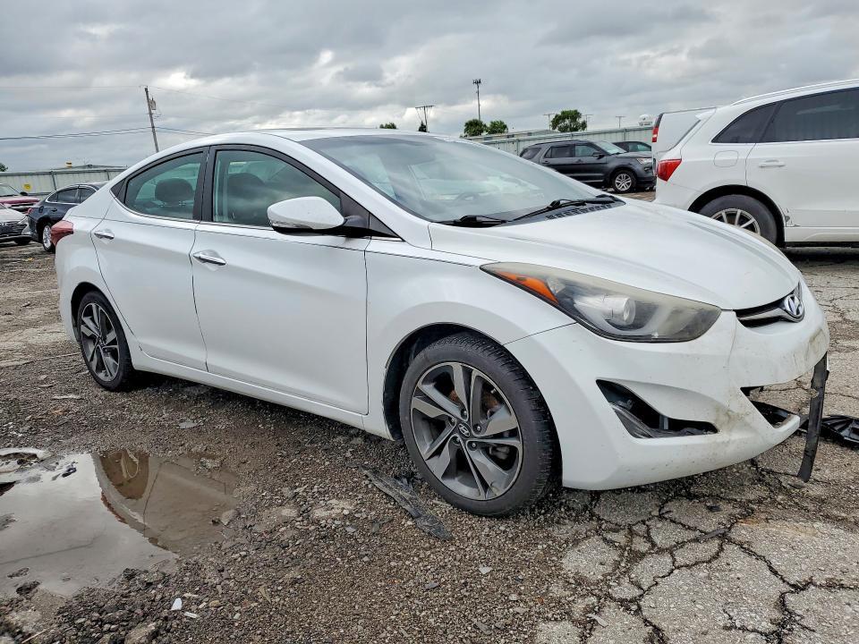 5NPDH4AE3FH613396 2015 HYUNDAI ELANTRA photo no. 4