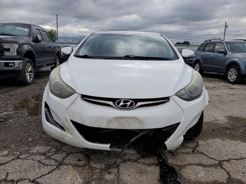 5NPDH4AE3FH613396 2015 HYUNDAI ELANTRA photo no. 5
