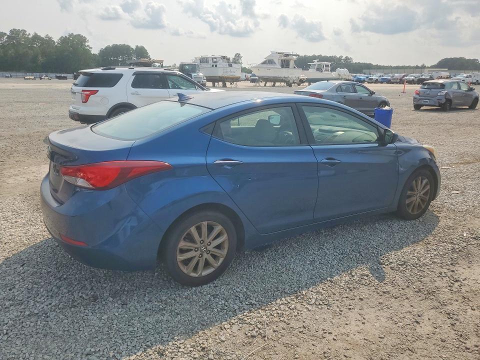 2015 HYUNDAI ELANTRA SE — Фото 3 из 12