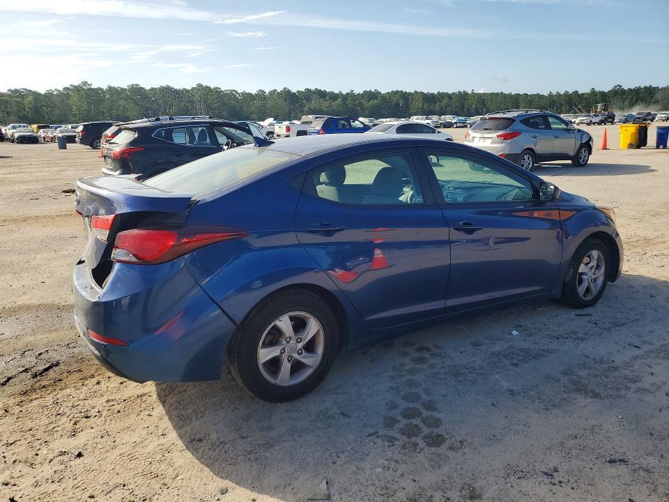 2015 HYUNDAI ELANTRA SE — Фото 3 из 12