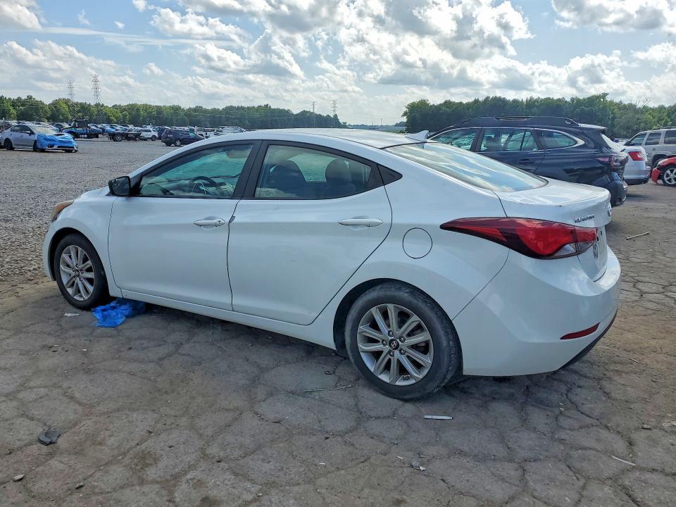 2015 HYUNDAI ELANTRA SE — Фото 2 из 12