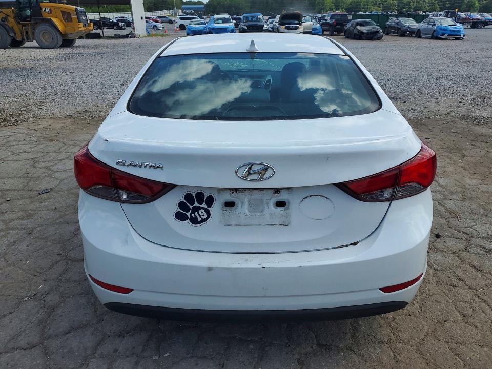 2015 HYUNDAI ELANTRA SE — Фото 6 из 12