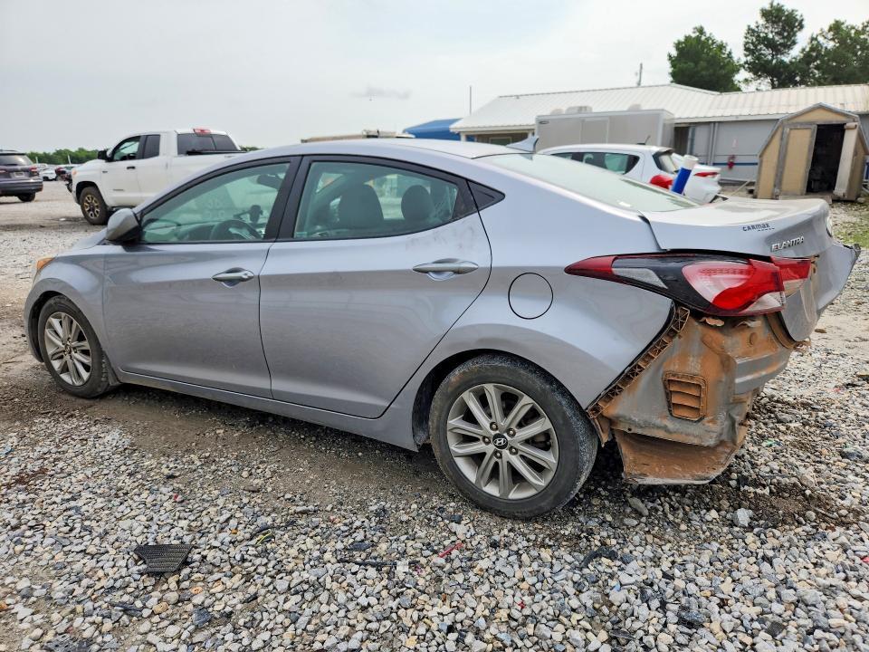 2015 HYUNDAI ELANTRA SE — Фото 2 из 13