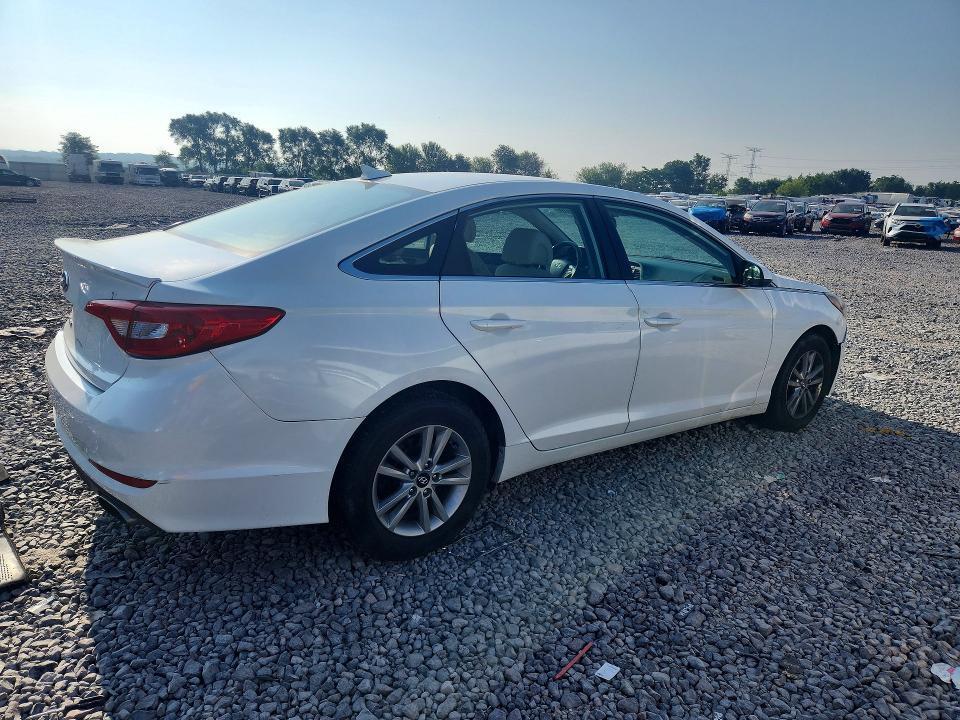 2015 HYUNDAI SONATA SE — Фото 3 из 12