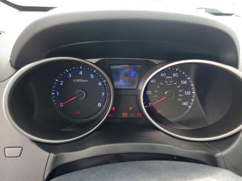 2015 HYUNDAI TUCSON SE — Фото 9 из 14