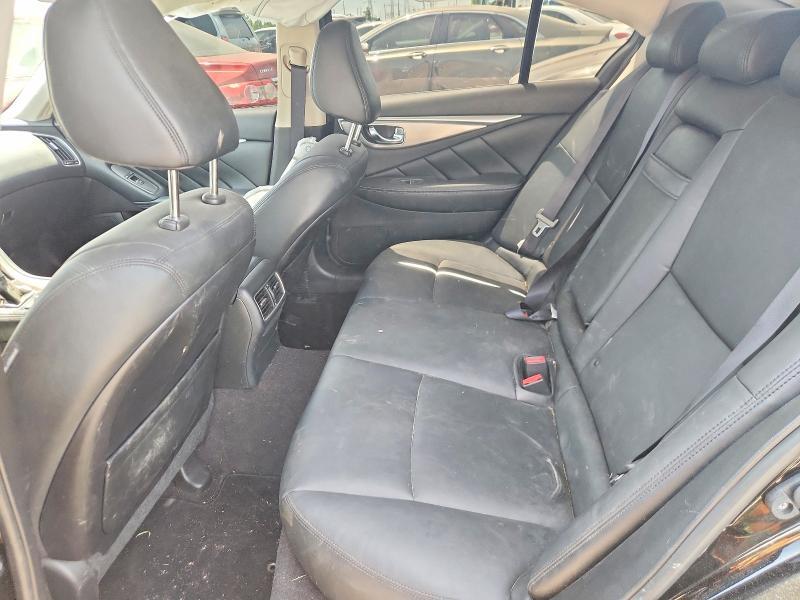 2015 INFINITI Q50 PREMIUM — Фото 10 из 12