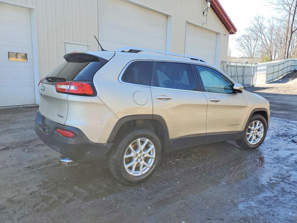 2015 JEEP CHEROKEE LATITUDE — Фото 3 из 14