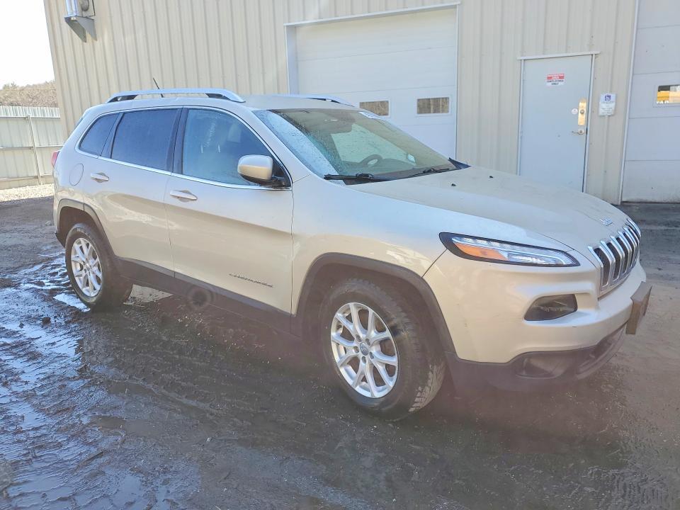 2015 JEEP CHEROKEE LATITUDE — Фото 4 из 14