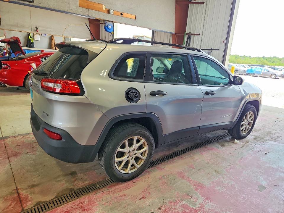 2015 JEEP CHEROKEE SPORT — Фото 3 из 13